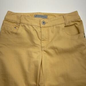 CHICO’s Women’s 0 Yellow Ultimate Fit Capri Jeans